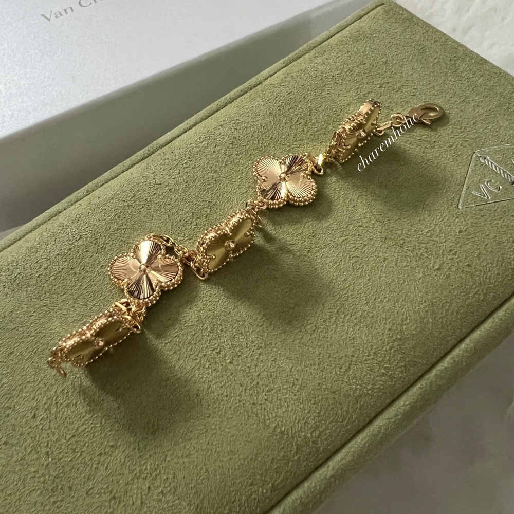 Van cleef arpels 💛 VCA Y24 Vintage 18K Yellow Gold Guilochee Bracelete - Picture 5 of 6